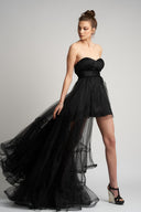 Rochie asimetrica din tulle