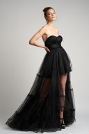 Rochie asimetrica din tulle