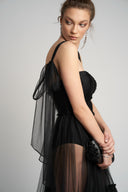 Rochie din tulle cu body incorporat