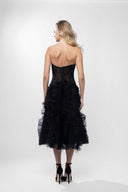 Rochie cu volane si corset structurat