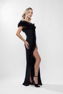 Rochie lunga asimetrica neagra cu volane din matase