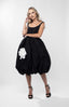 Rochie midi neagra cu floare alba aplicata