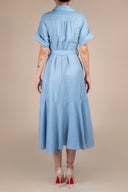 Rochie camasa midi cu volan si cordon Blue cu design feminin, croiala moderna si detalii statement Monarh Design