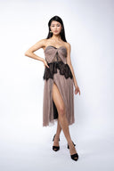 Midi dress in tulle and chantilly