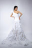 Rochie de gala couture cu un umar si detalii dramatice