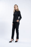 Costum black cu sacou cambrat si guler tunica