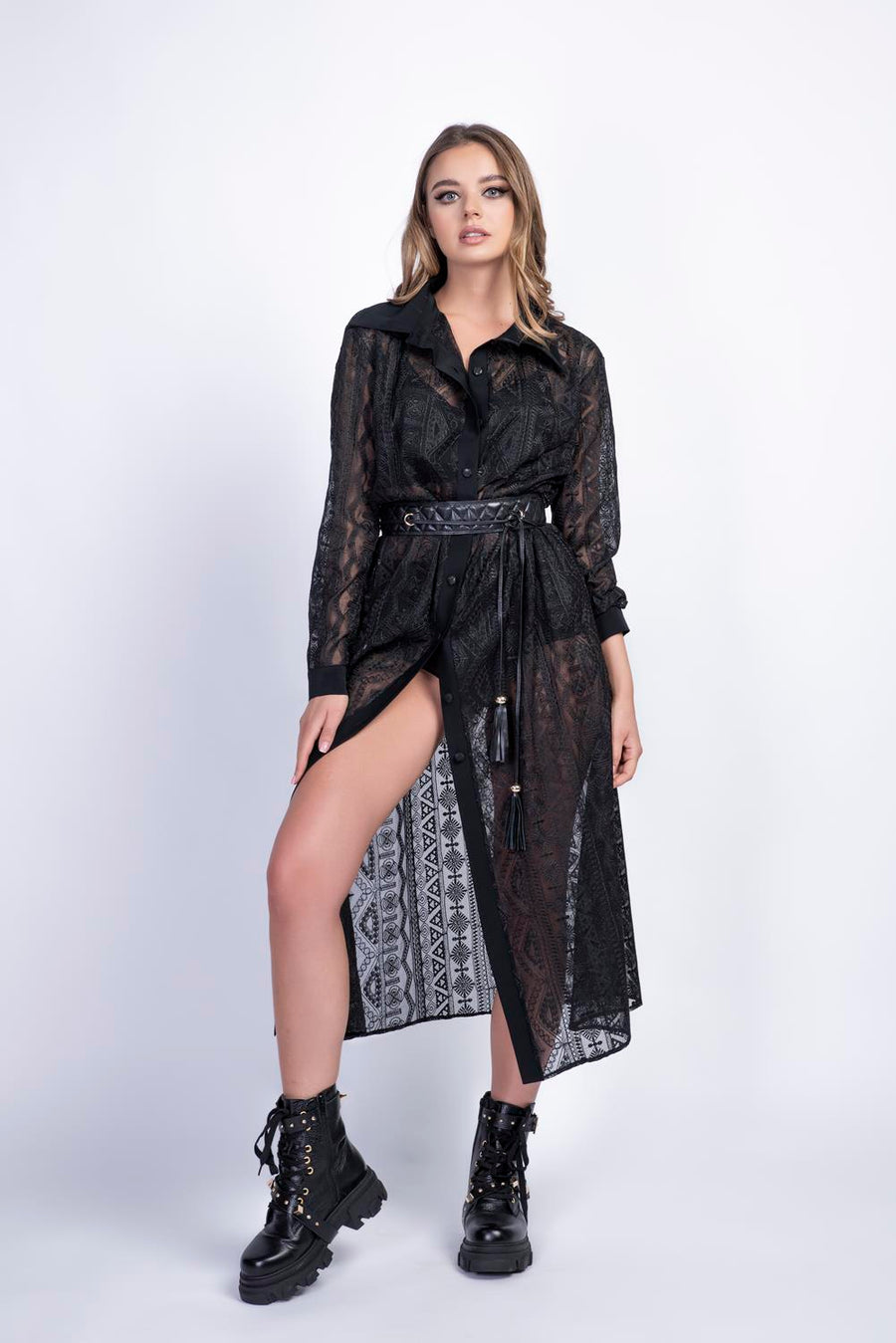 Rochie camasa din voal de matase brodat