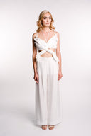 Top fluture din in cu detalii innodate cu design feminin, croiala moderna si detalii statement Monarh Design