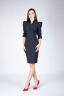 Rochie cambrata cu umeri structurati si detalii tip corset