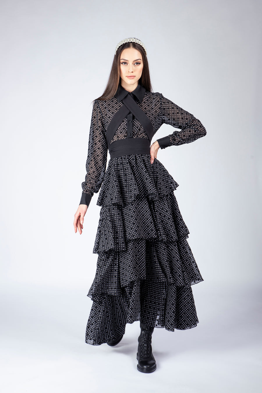 Rochie cu volane ample si imprimeu polka dots