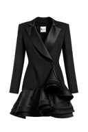 Rochie tip sacou cu volane structurate
