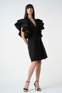 Rochie sacou cu volane supradimensionate